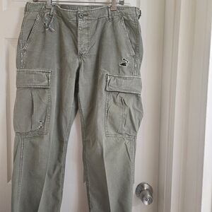 Women's Olive Green Cargo Pants - Casual Utility Style